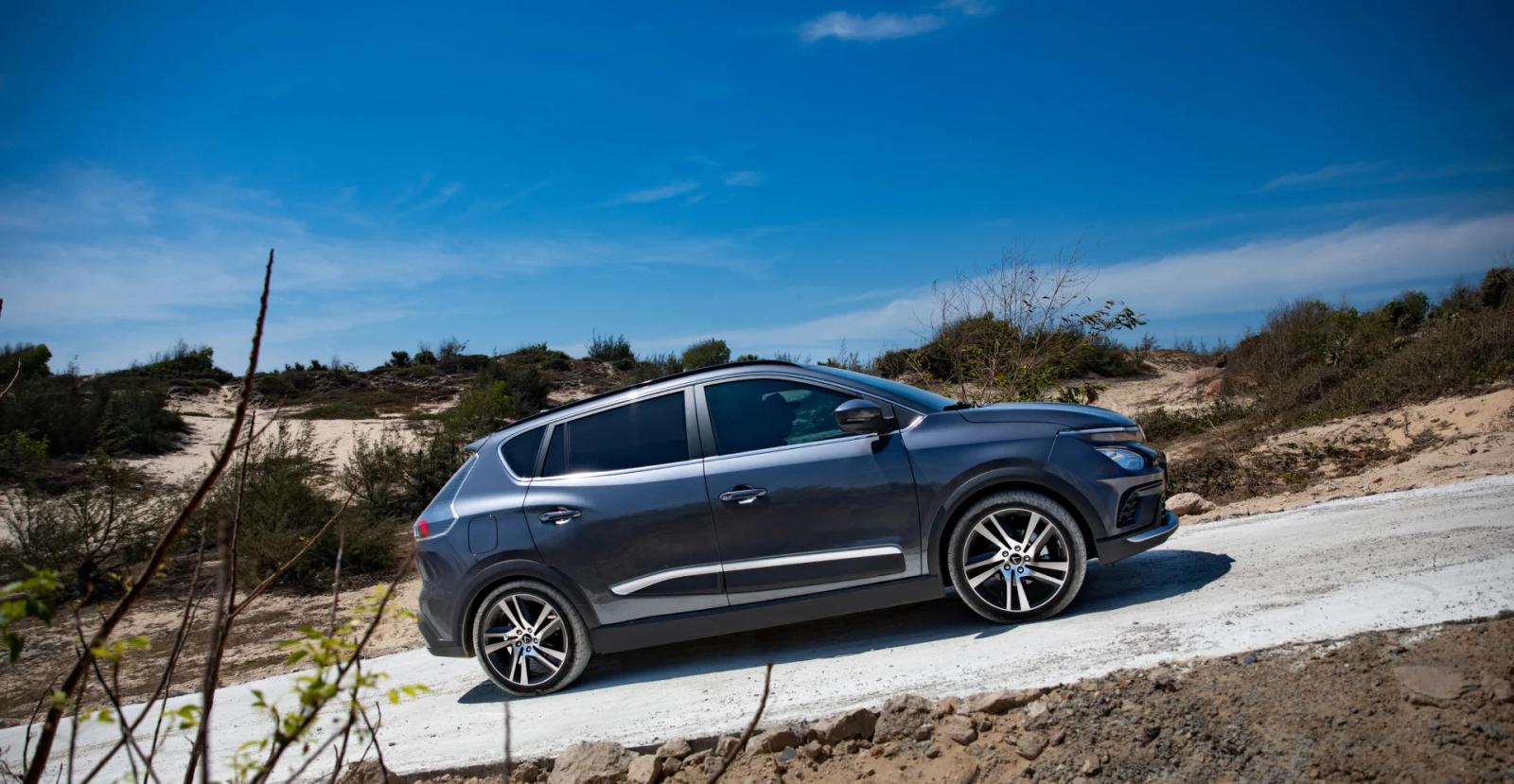 Xe ô tô VF Nerio Green